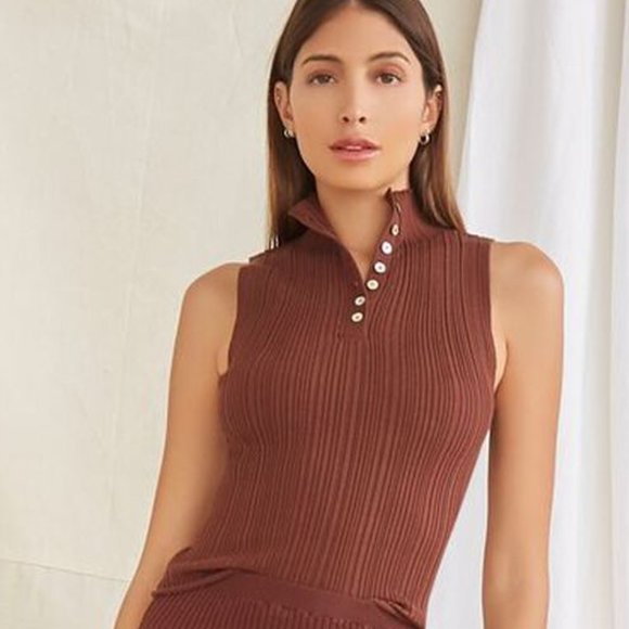 Free People Tops - Free People Funnel Neck Sweater-Knit Everyday ButtonUp Sleeveless Summer Croptop